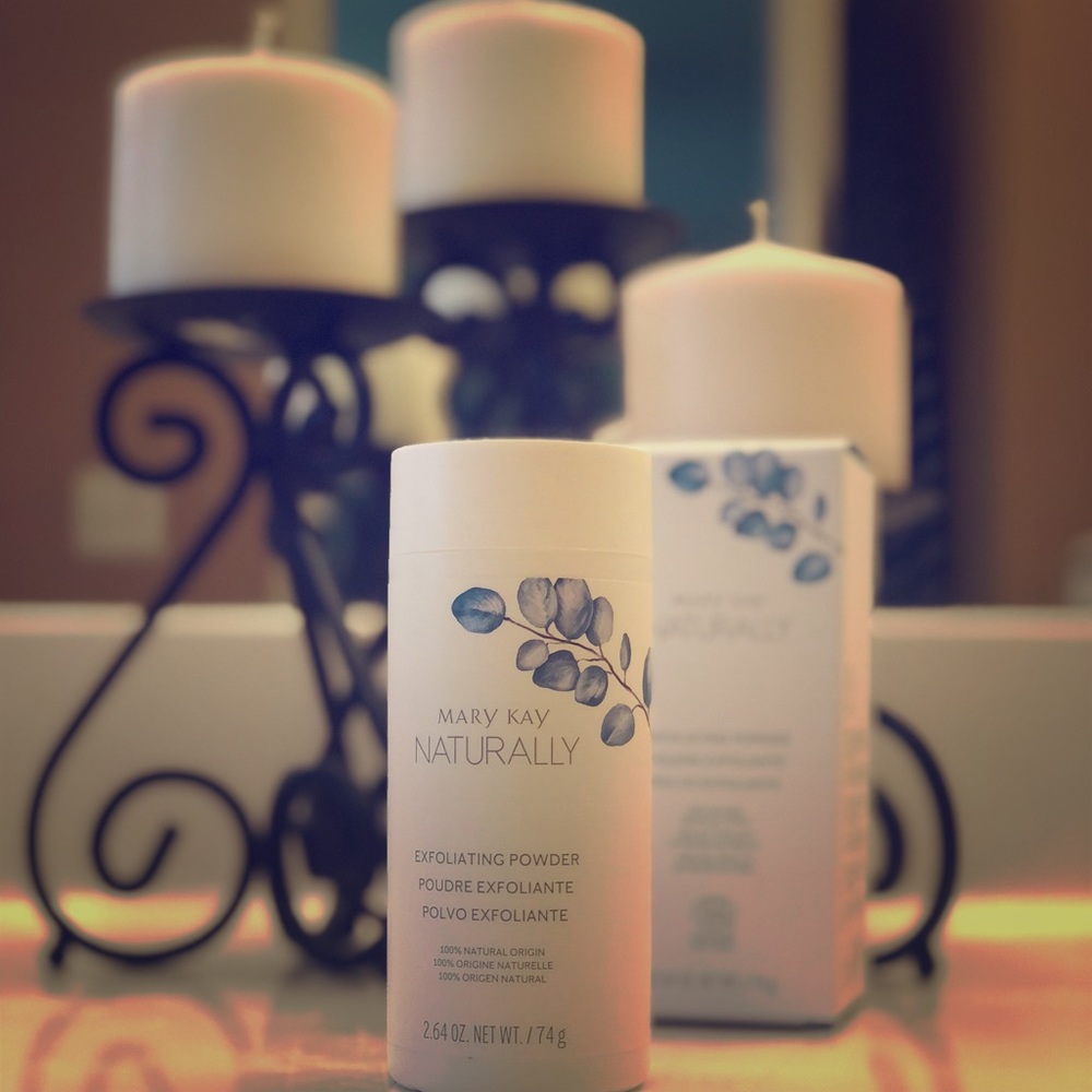 Mary Kay Naturally Exfoliating Powder